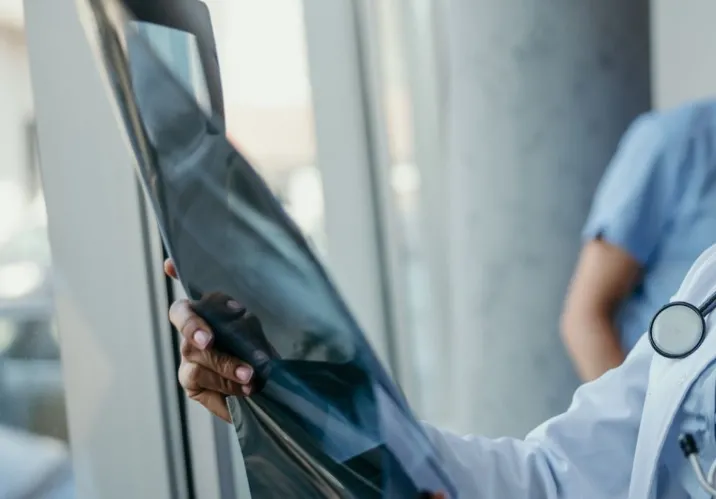 W jaki sposób onkologia wykorzystuje profil choroby pacjenta do planowania bardziej precyzyjnego leczenia?